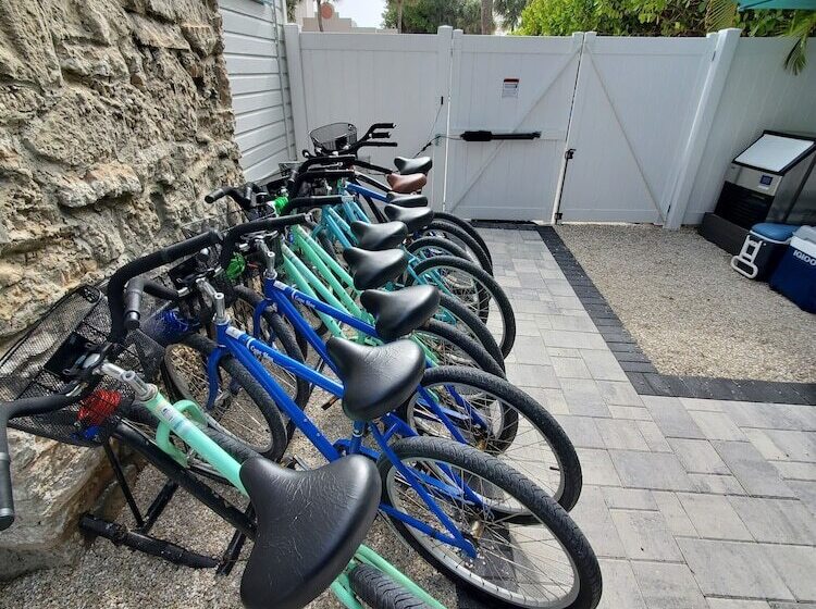 Hotelli The Inn On Siesta Key