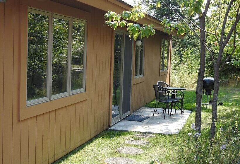 Superior Ridge Resort Motel