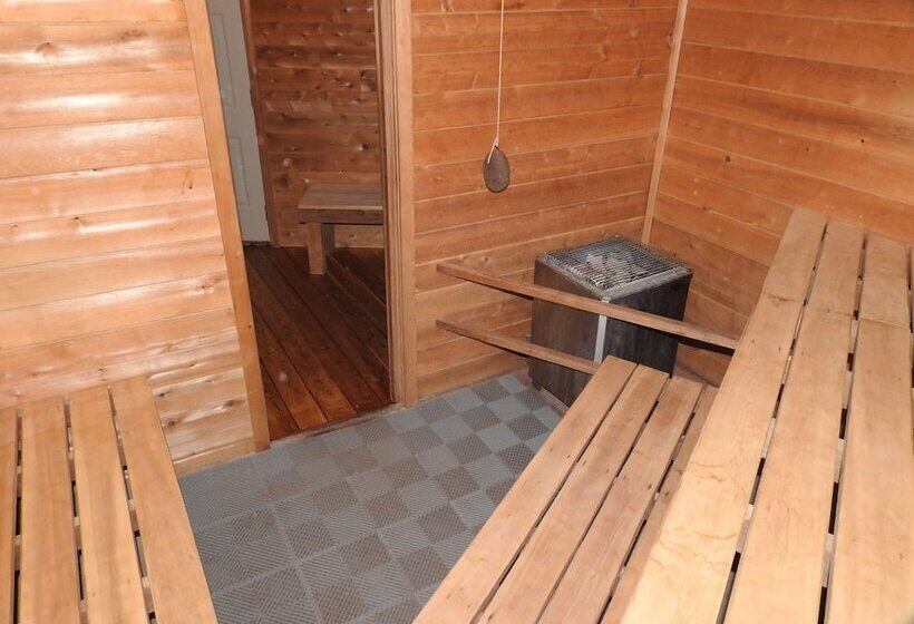 Superior Ridge Resort Motel