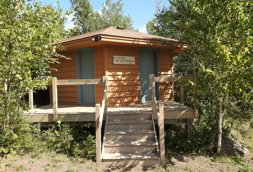 Superior Ridge Resort Motel