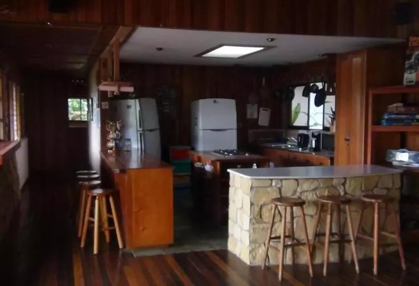 Retkeilymaja Spanish By The River Turrialba