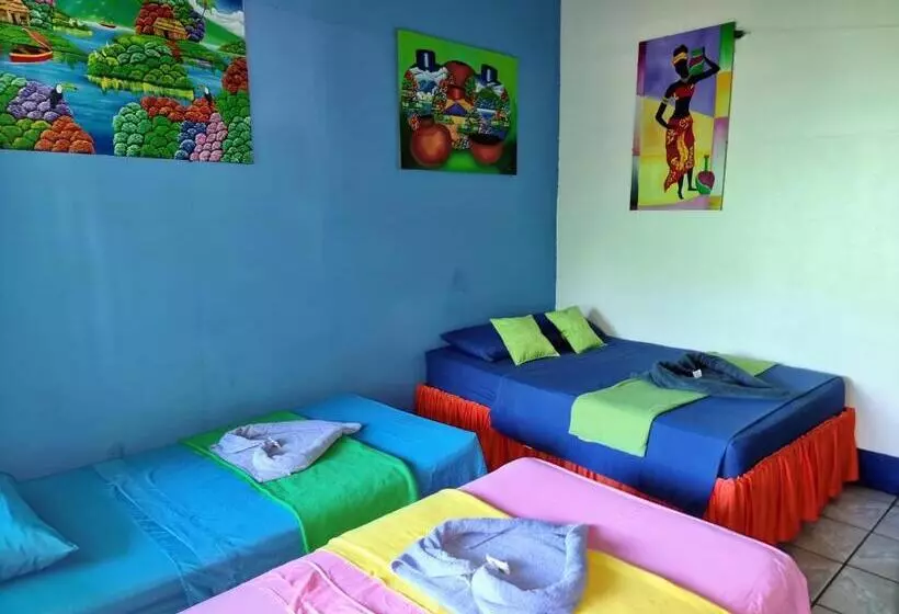 ベッドアンドブレックファースト Cabinas Tortuguero Natural