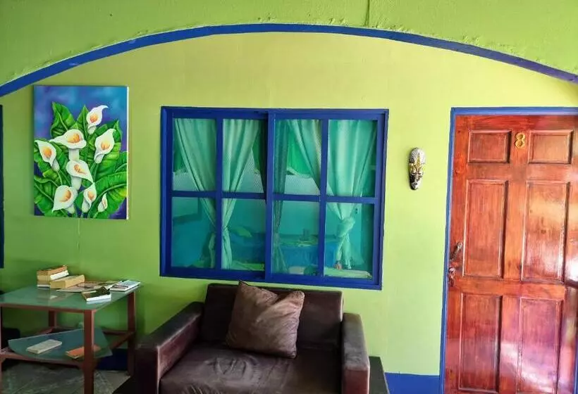 ベッドアンドブレックファースト Cabinas Tortuguero Natural