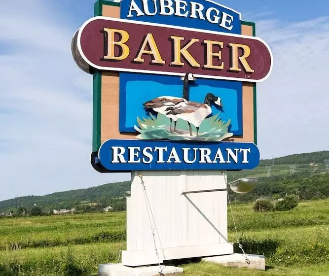 ホテル Auberge Baker