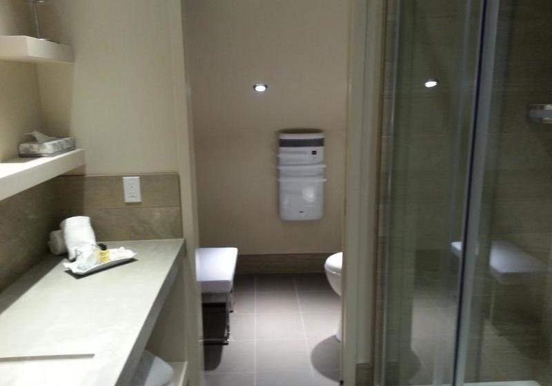 ホテル Auberge Le Canard Huppe