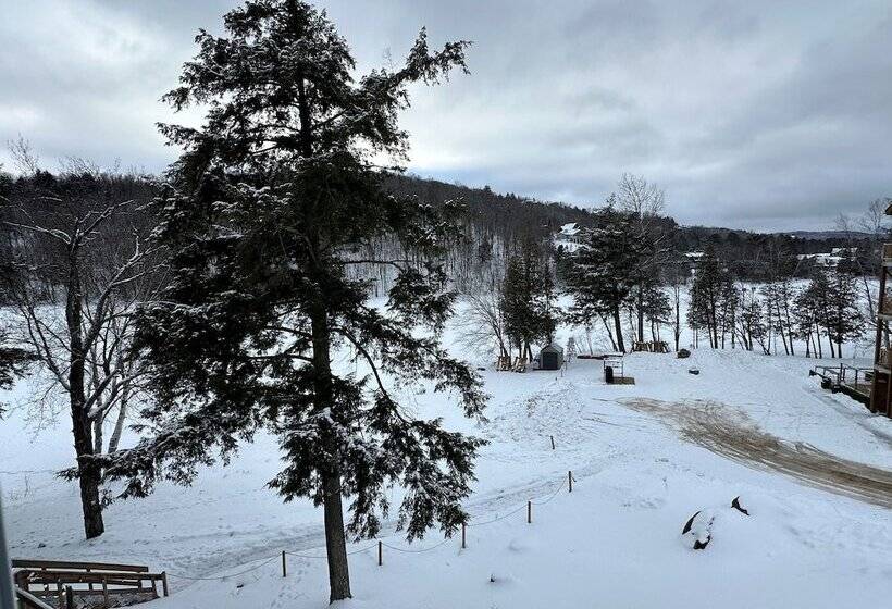 هتل Auberge Morritt