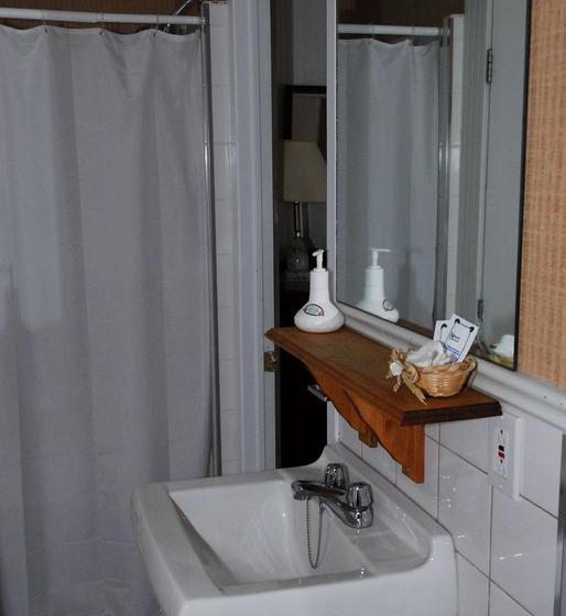 בית מלון כפרי Auberge Petite Plaisance