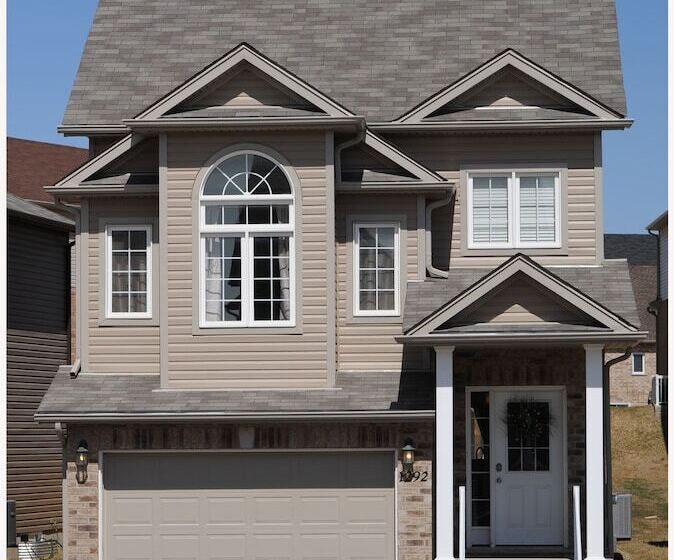 ホテル Boardwalk Homes   Executive Guest Rooms & Townhomes