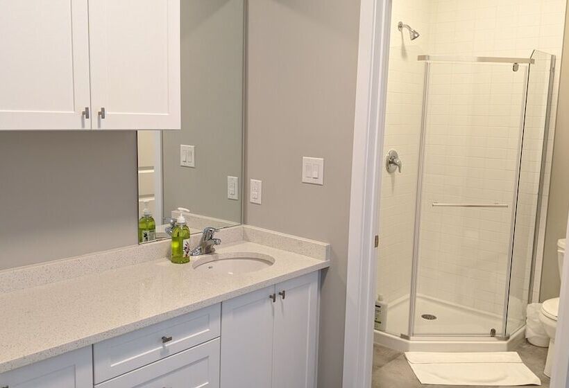 ホテル Boardwalk Homes   Executive Guest Rooms & Townhomes