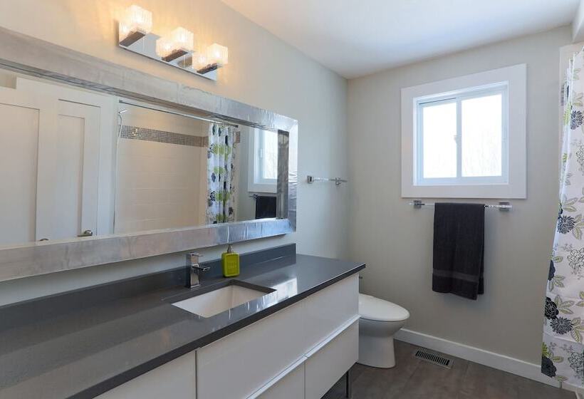 ホテル Boardwalk Homes   Executive Guest Rooms & Townhomes