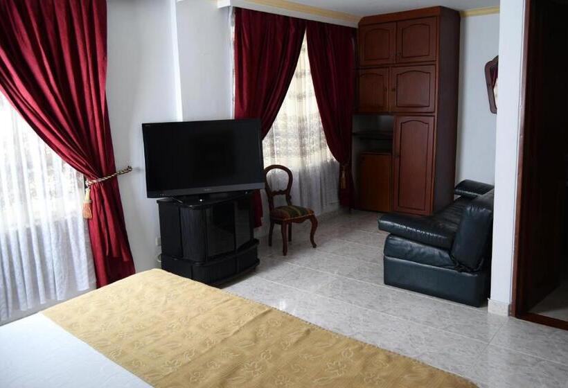 בית מלון כפרי Bolivar Plaza