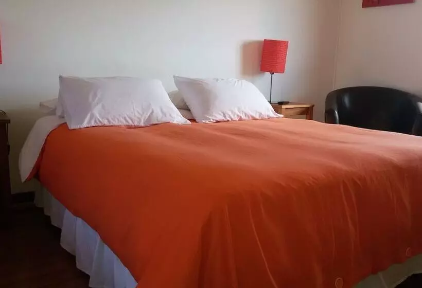 هتل Camila 109 B&b