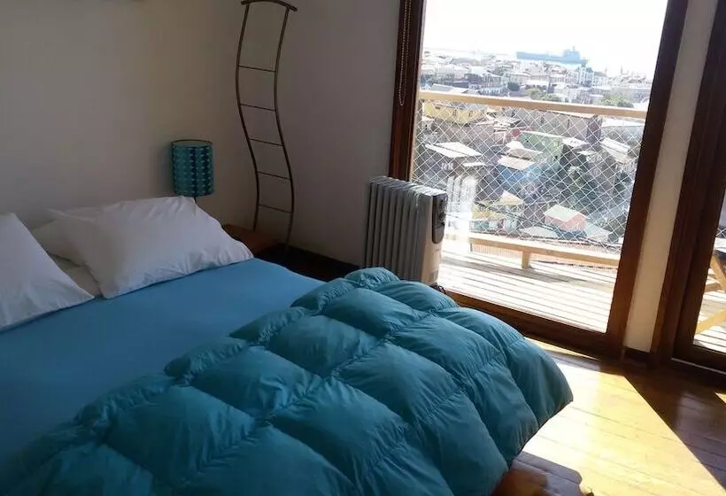 هتل Camila 109 B&b