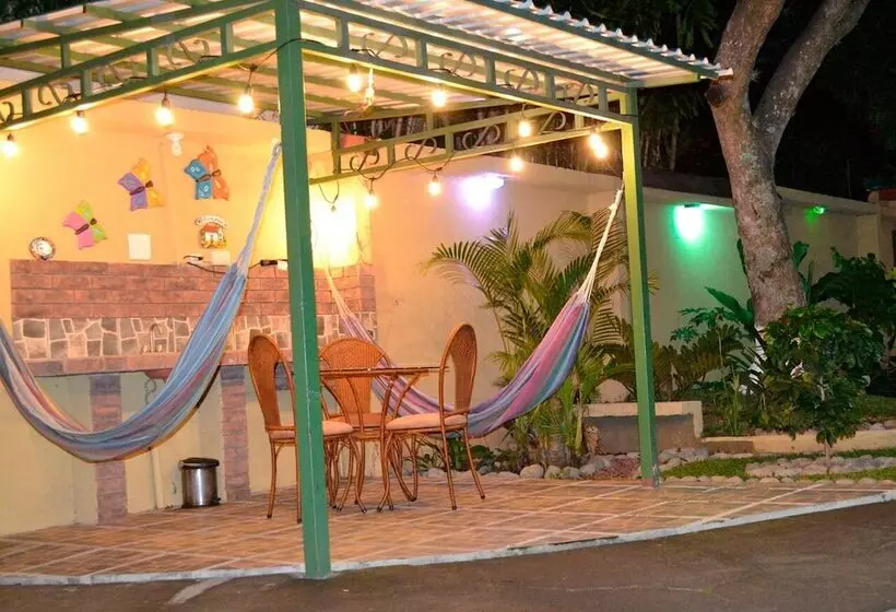 هتل Casa Tropical