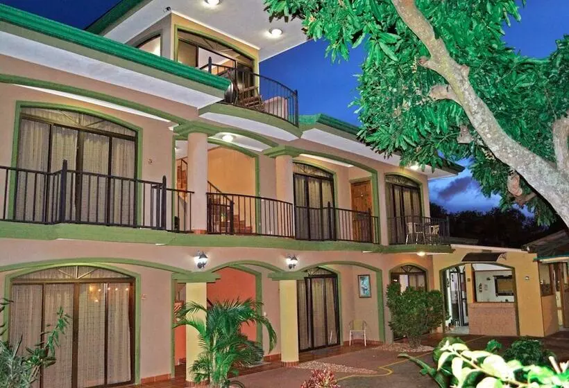 هتل Casa Tropical