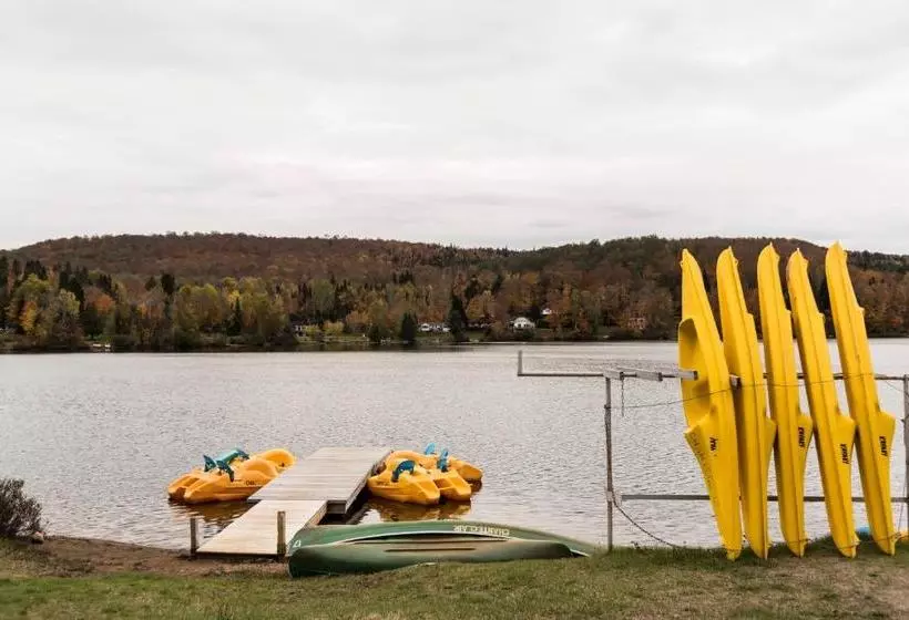 ホテル Chalets Chanteclair