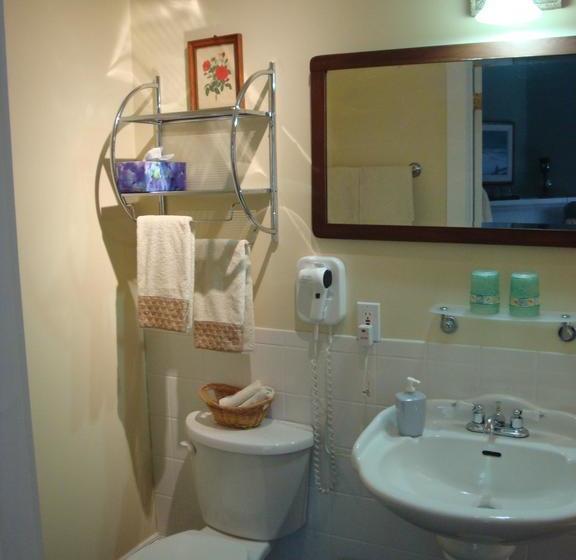 בית מלון כפרי Downhome Bed & Breakfast