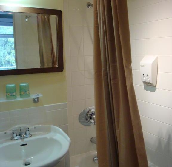 בית מלון כפרי Downhome Bed & Breakfast