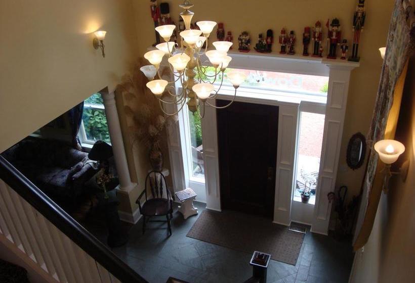 בית מלון כפרי Downhome Bed & Breakfast