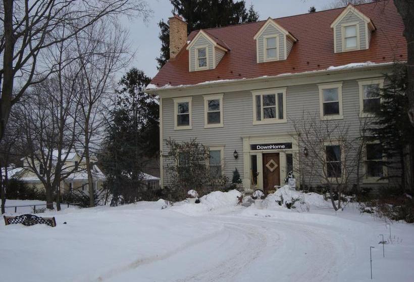 בית מלון כפרי Downhome Bed & Breakfast