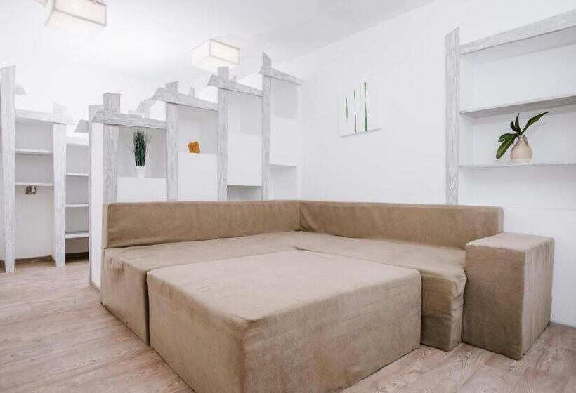 Отель Higina Spa