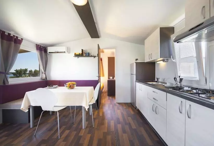 هتل Holiday Homes Sirena Classic