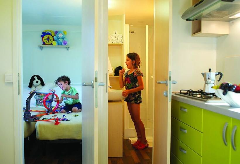 هتل Holiday Homes Sirena Classic