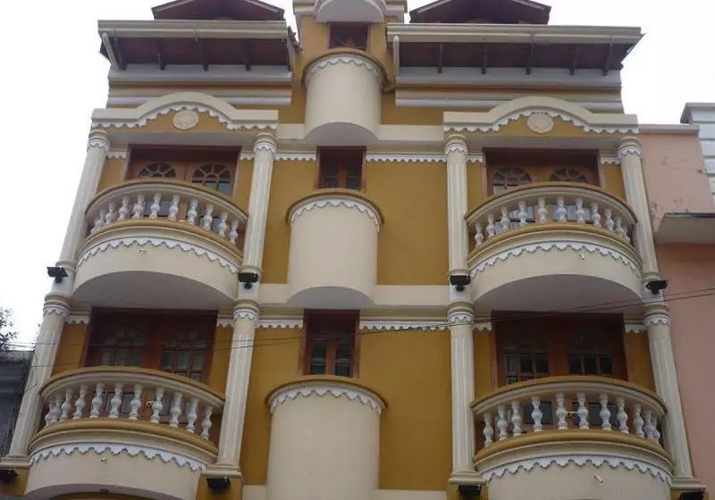 Hotelli Hostal Otavalo Prince