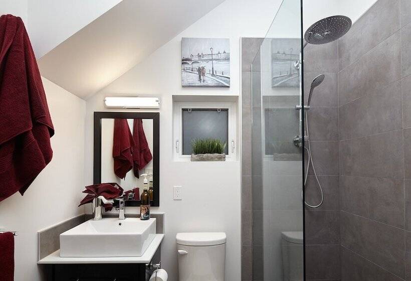 ホテル House On Dunbar B&b