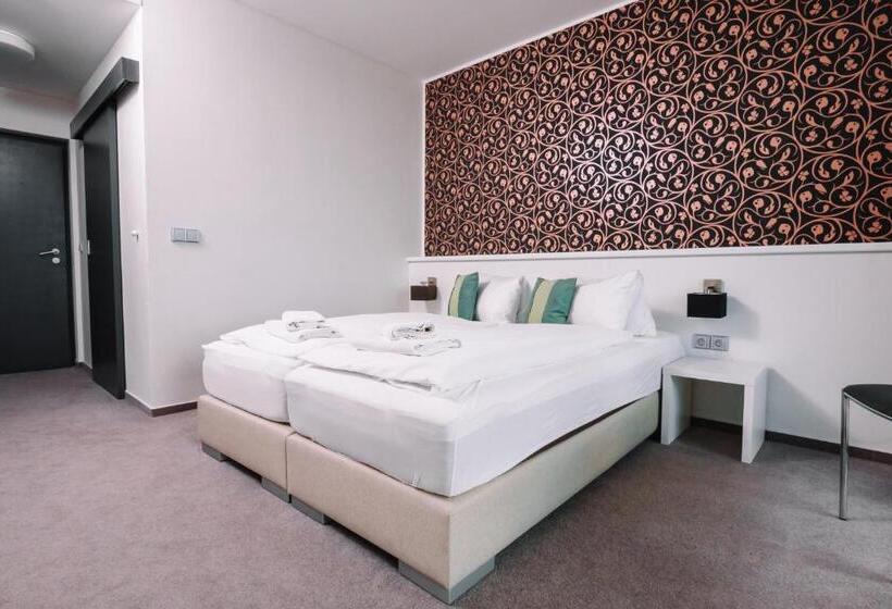 Szálloda K Triumf Resort