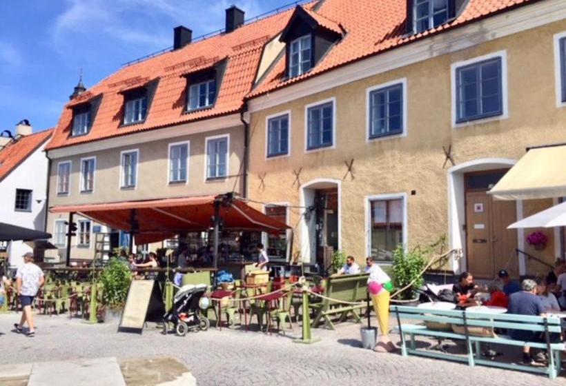 Stora Torget Visby Lägenhetshotell