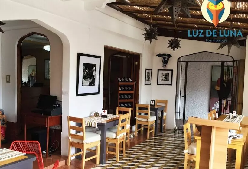 هتل Luz De Luna