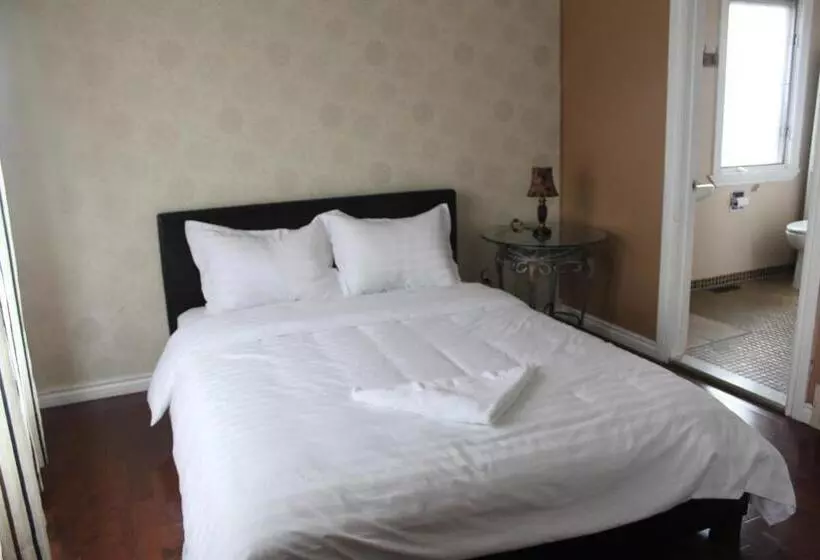 هتل Mac Bed And Breakfast