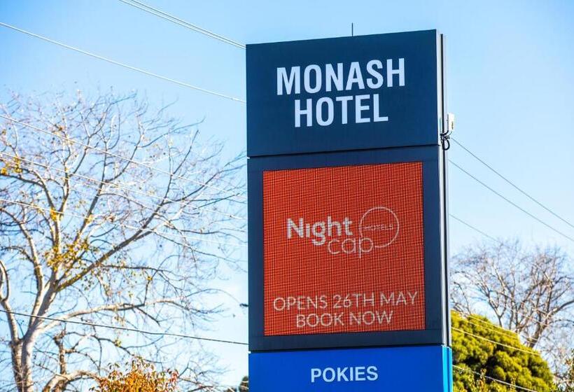Отель Nightcap At Monash