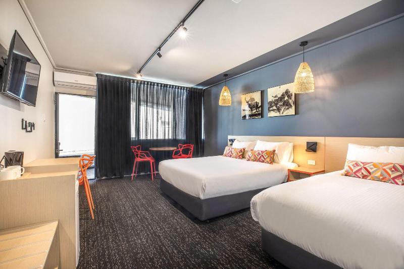 Отель Nightcap At Monash