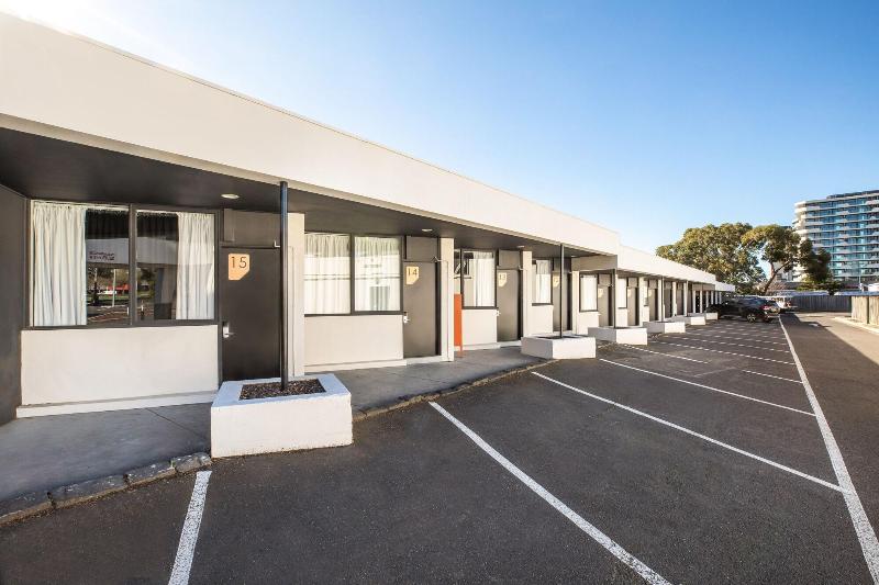 Отель Nightcap At Monash