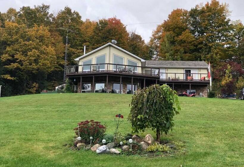 ホテル Our Valley View Bed & Breakfast