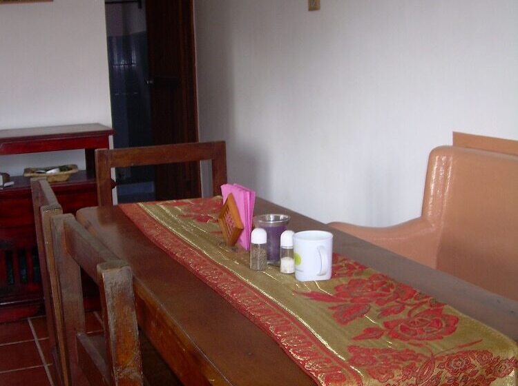 Szálloda Residencia Mexico y Nubes