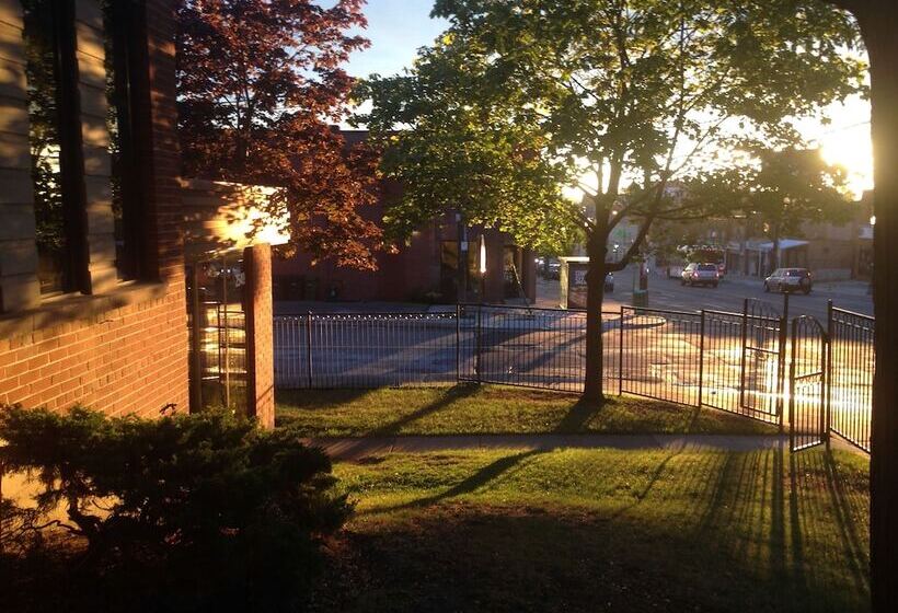 Szálloda Smile Back Bed And Breakfast