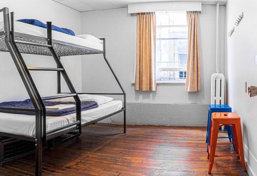 호텔 The Cambie Hostel Gastown