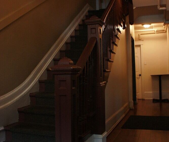 فندق The Duckworth Inn