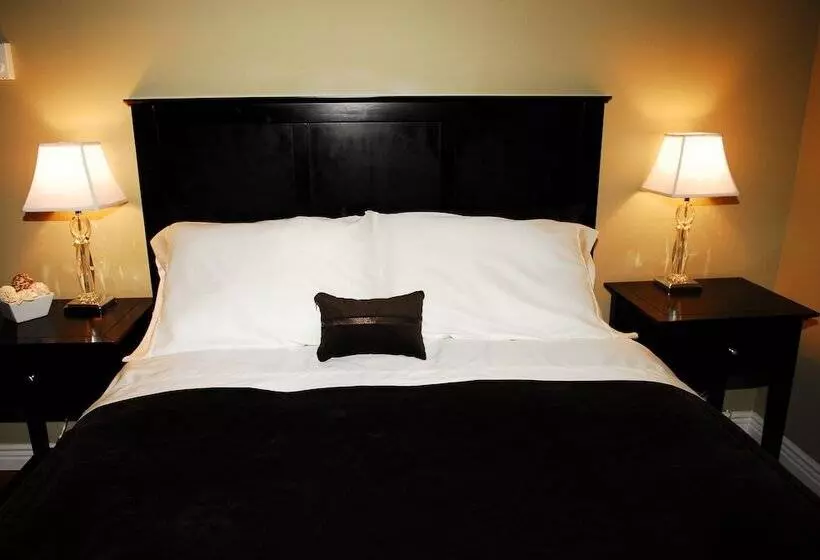 ホテル The Duckworth Inn