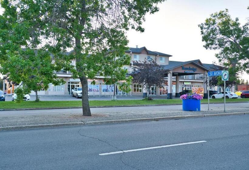 فندق Travelodge By Wyndham Wetaskiwin