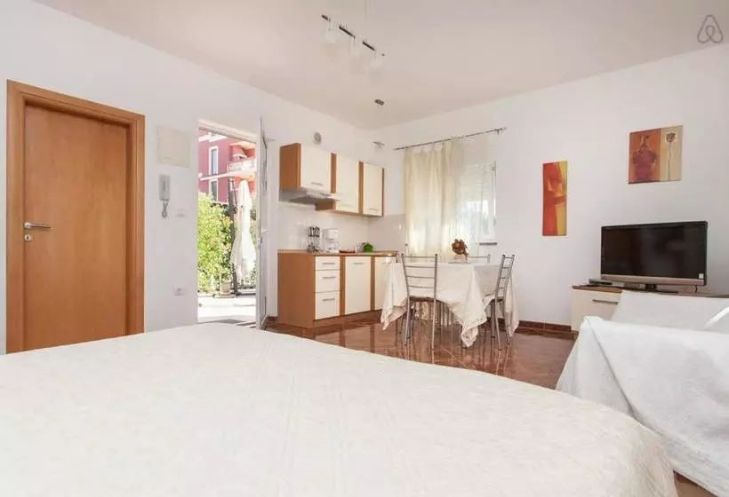 ホテル Villa Mihaela