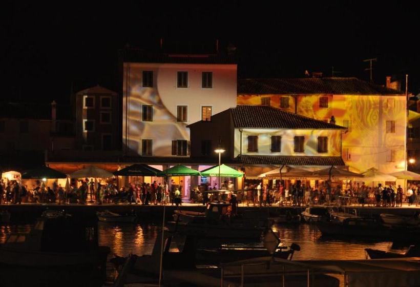 ホテル Villa Mihaela