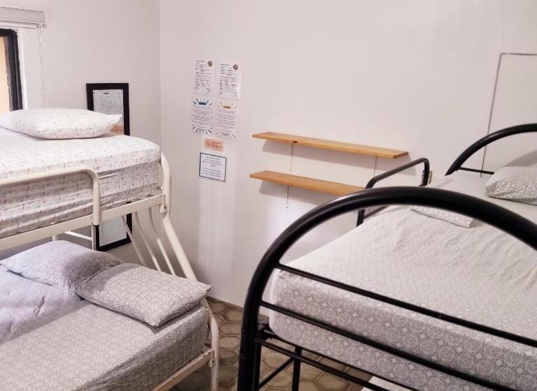 Casa Pura Vida Surf Hostel Tamarindo Costa Rica