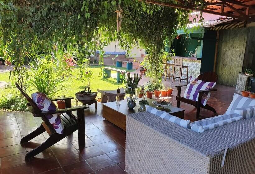 Turrialba Bed & Breakfast