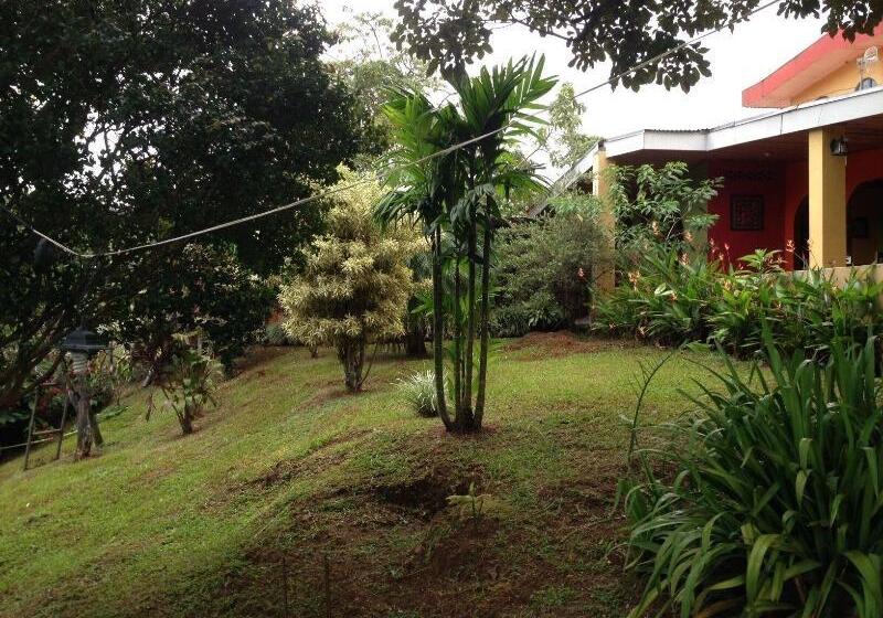 مبيت وإفطار Aparthotel Villa Pacande & Suites