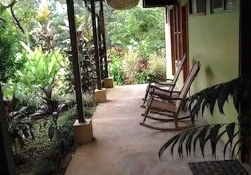 تختخواب و صبحانه Aparthotel Villa Pacande & Suites