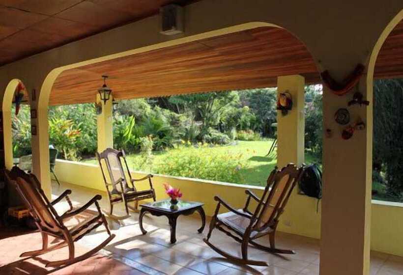 مبيت وإفطار Aparthotel Villa Pacande & Suites